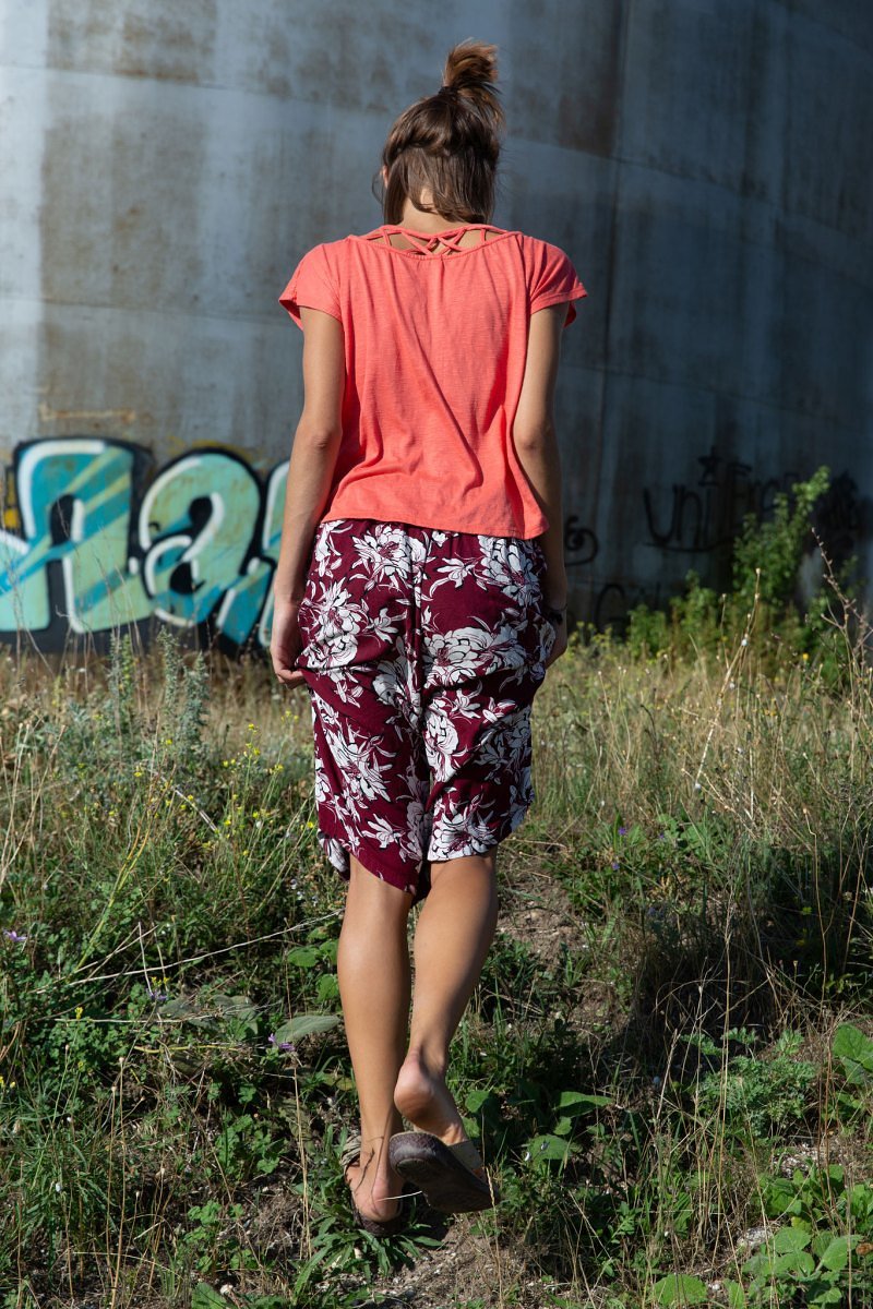 Фаина, 22 года, 2 размер груди